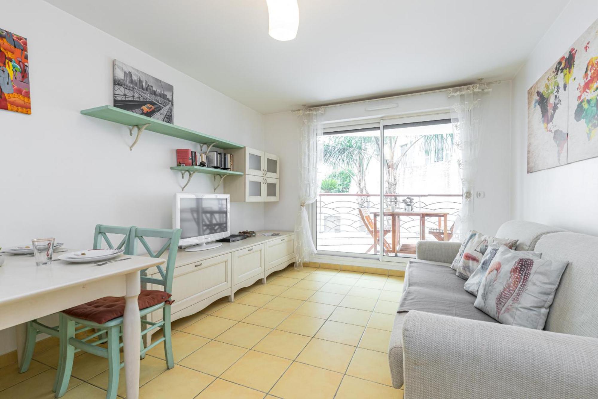 Nice 1 Bedroom Downtown Carre D'Or With Garage 외부 사진